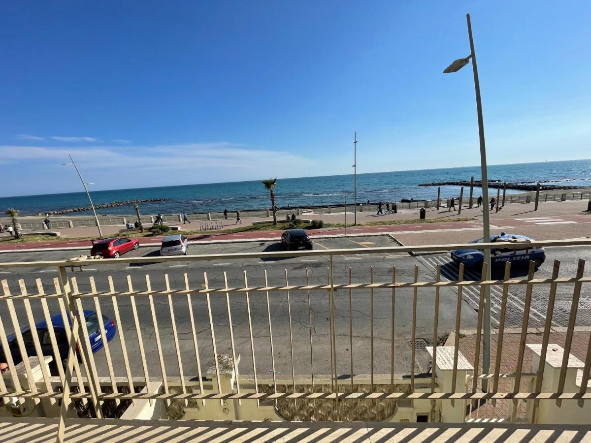 Ferienwohnung Vita Dulcis Ostia Exterior foto