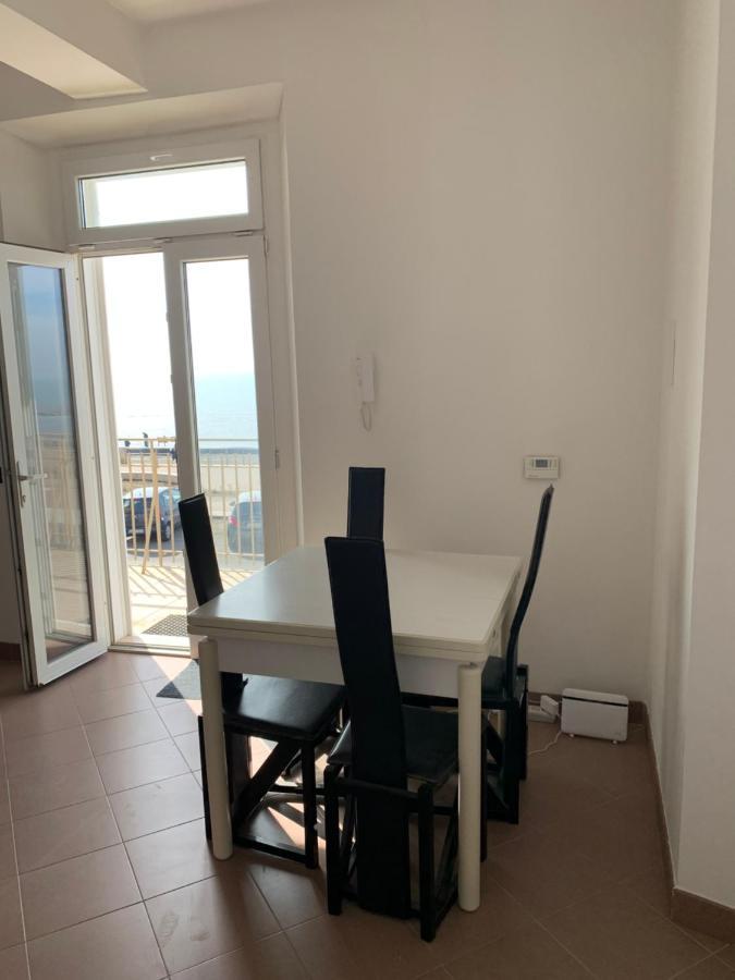 Ferienwohnung Vita Dulcis Ostia Exterior foto