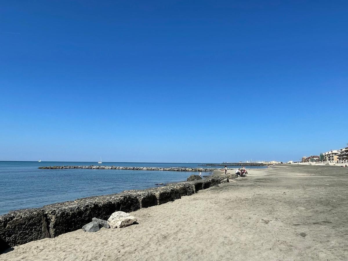 Ferienwohnung Vita Dulcis Ostia Exterior foto