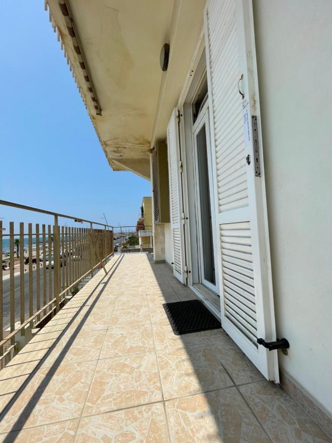Ferienwohnung Vita Dulcis Ostia Exterior foto
