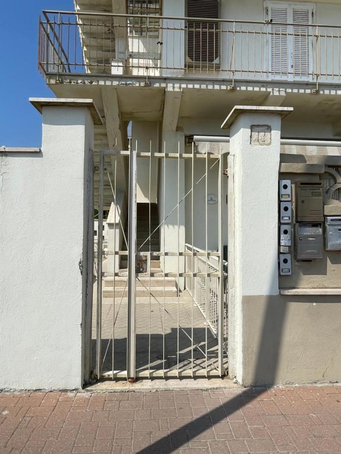 Ferienwohnung Vita Dulcis Ostia Exterior foto